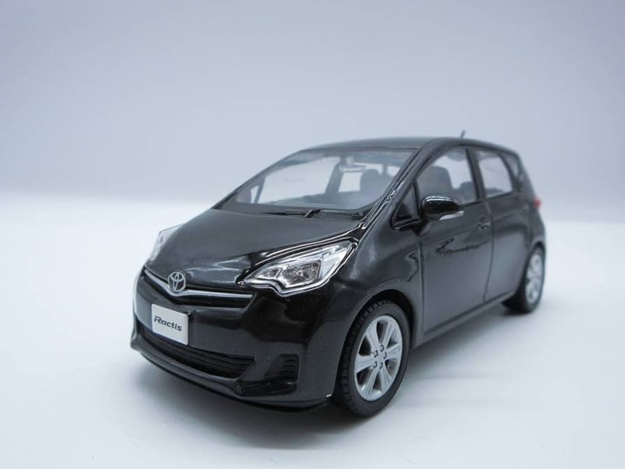 1/30 非売品 トヨタ ラクティス カラーサンプル ミニカー 黒 1/30 非売品 トヨタ ラクティス カラーサンプル ミニカー 黒 1